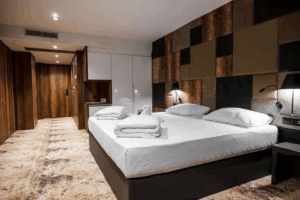 Hotel Hollywood inside 4